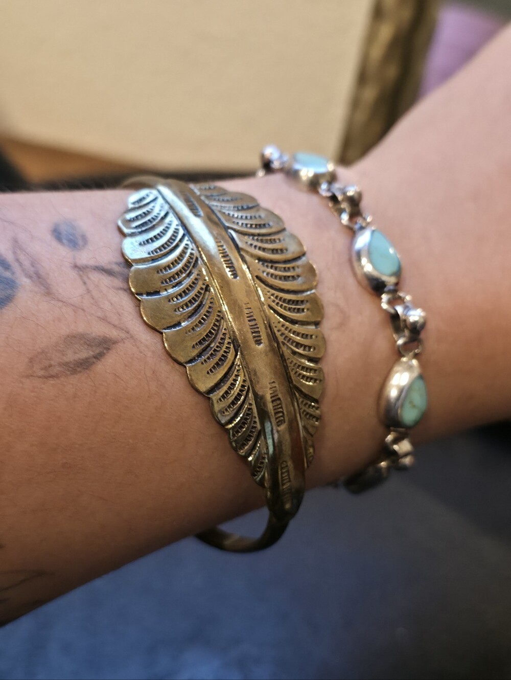 Vintage 1970s Southwestern Brass Feather Cuff